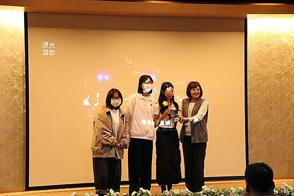 05.jpg