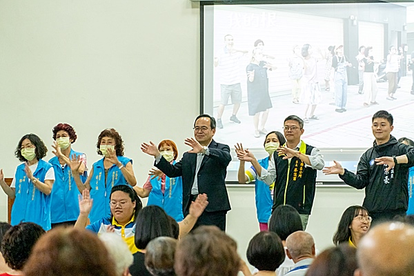 05.jpg