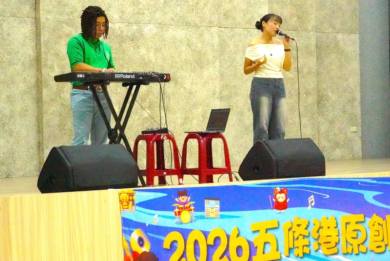 05.jpg
